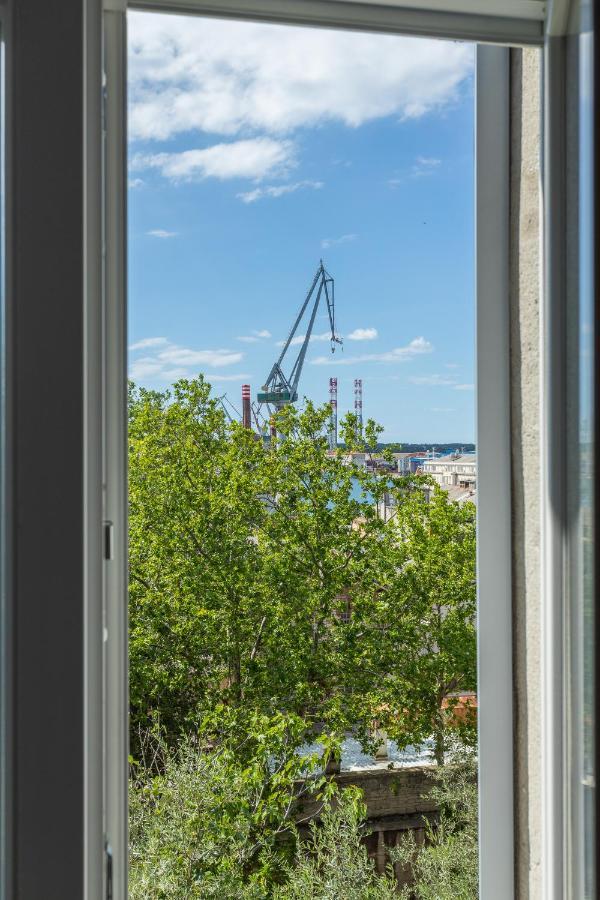 BU2 Pula Studio Apartment Bagian luar foto